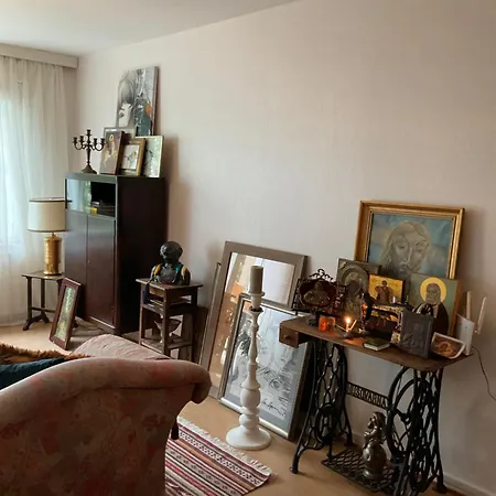 Makuuhuone Retrohenkisessae Taiteilijakodissa - Kaleva Kwatera prywatna